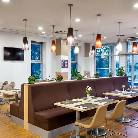 阿达纳宜必思酒店 3* 阿达纳
